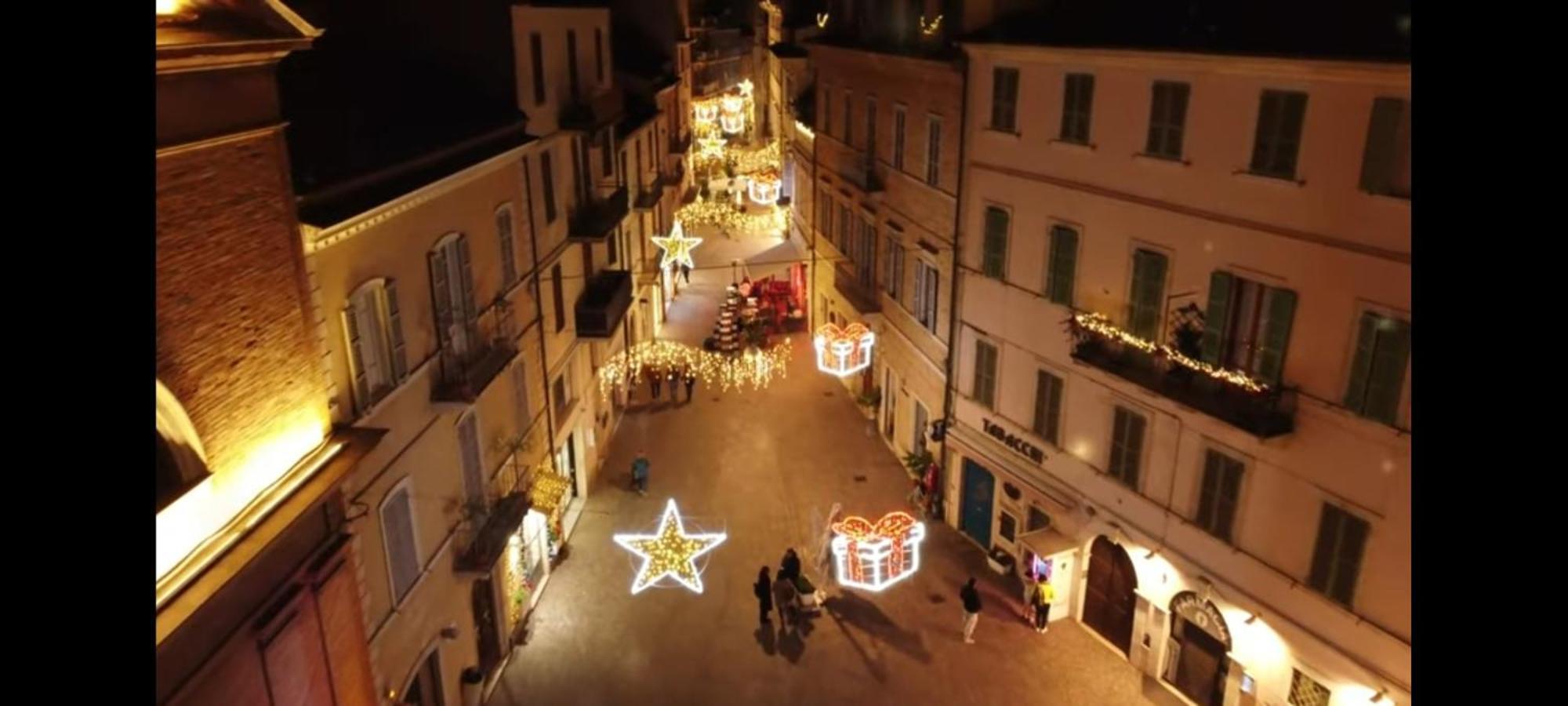 Loft Deluxe Centralissimo-Antica Vetreria San Benedetto del Tronto Buitenkant foto